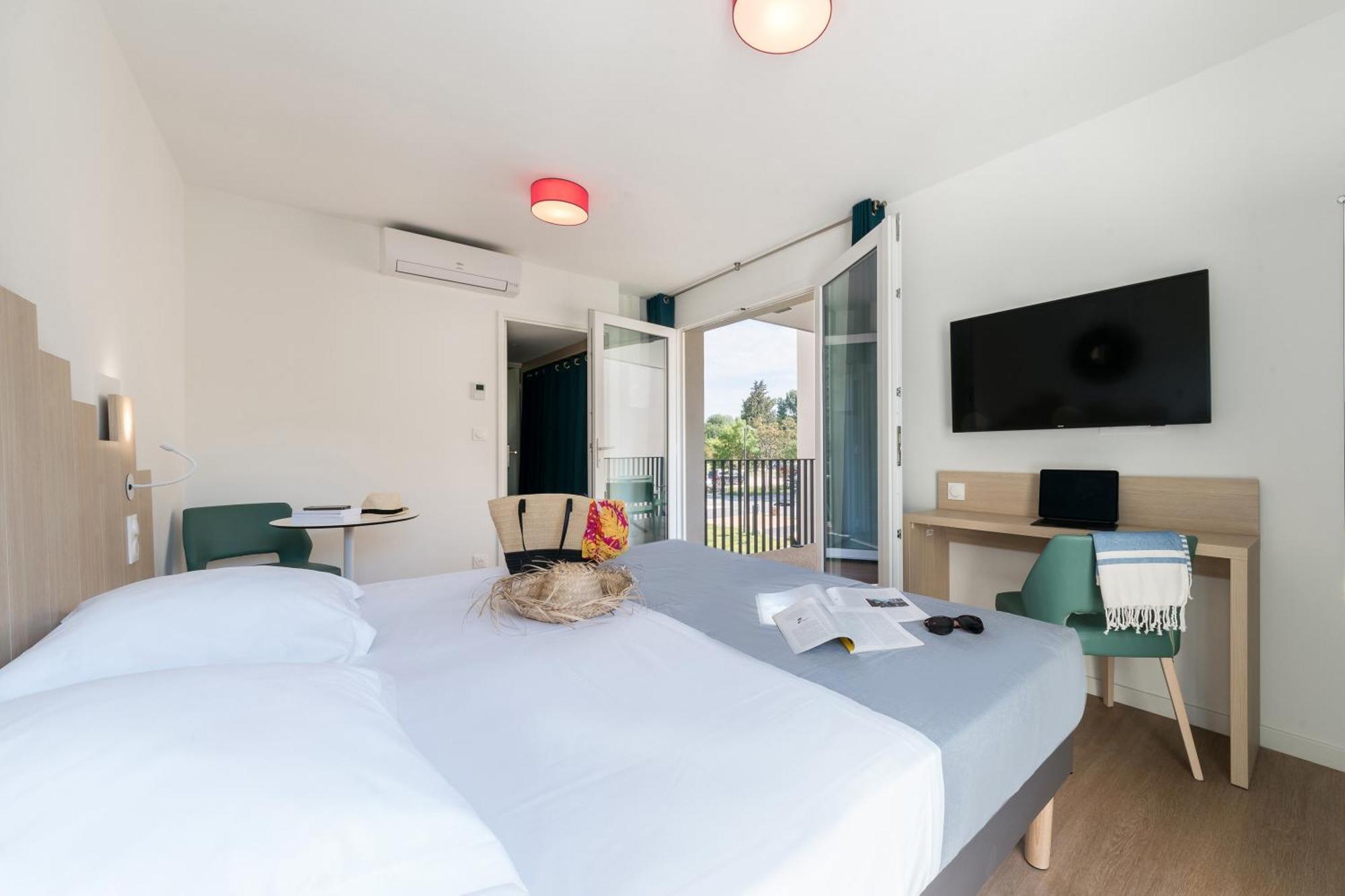 Belambra Clubs L'Isle Sur La Sorgue - Domaine De Mousquety Hotel Kültér fotó